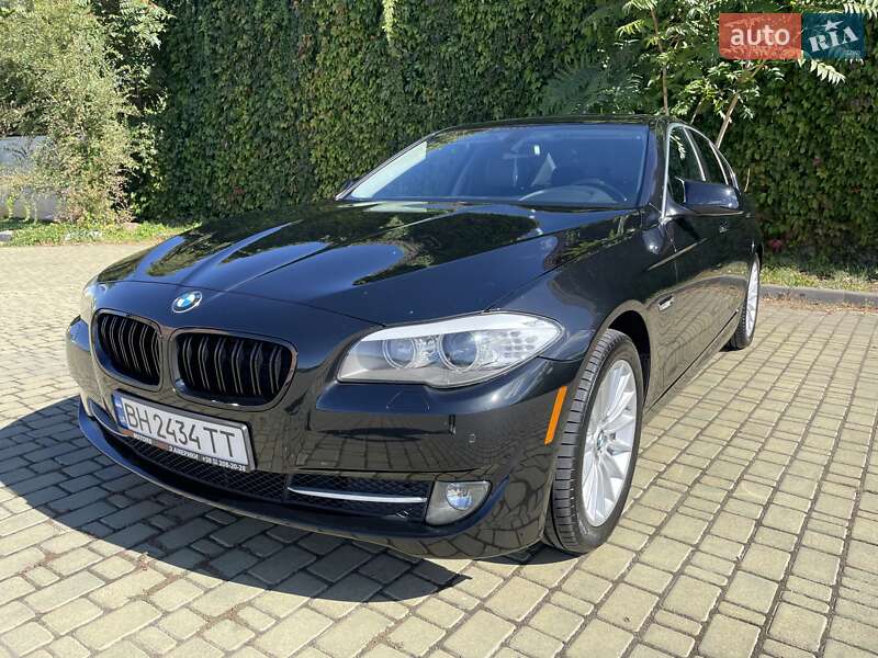Седан BMW 5 Series 2010 в Одессе