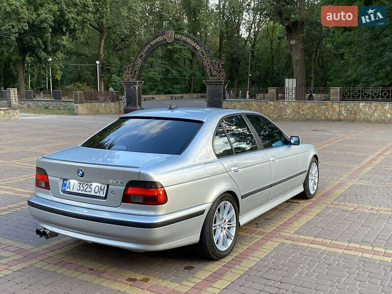 Седан BMW 5 Series 1998 в Кагарлику