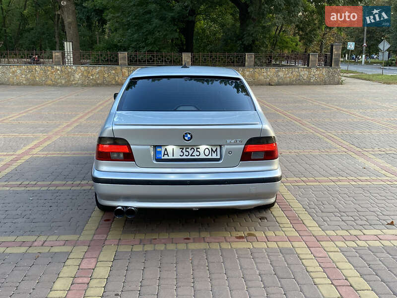 Седан BMW 5 Series 1998 в Кагарлику