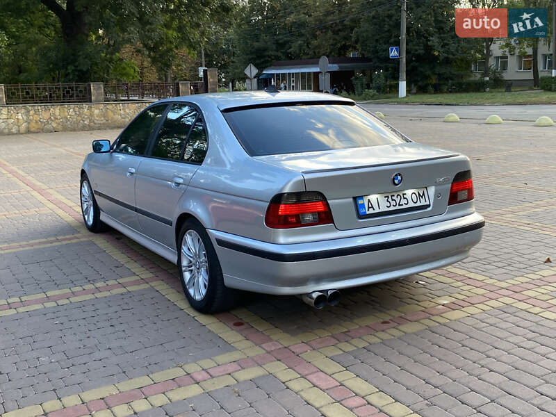 Седан BMW 5 Series 1998 в Кагарлику