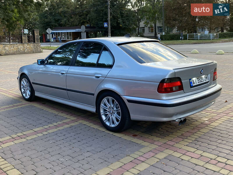 Седан BMW 5 Series 1998 в Кагарлику