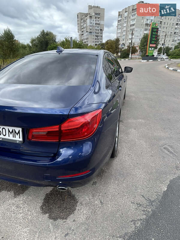 Седан BMW 5 Series 2016 в Житомире