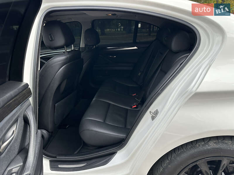 Седан BMW 5 Series 2016 в Виннице фото 35 Седан BMW 5 Series 2016 в Виннице