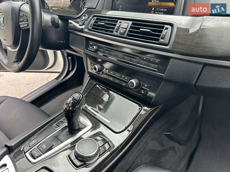 Седан BMW 5 Series 2016 в Виннице фото 44 Седан BMW 5 Series 2016 в Виннице