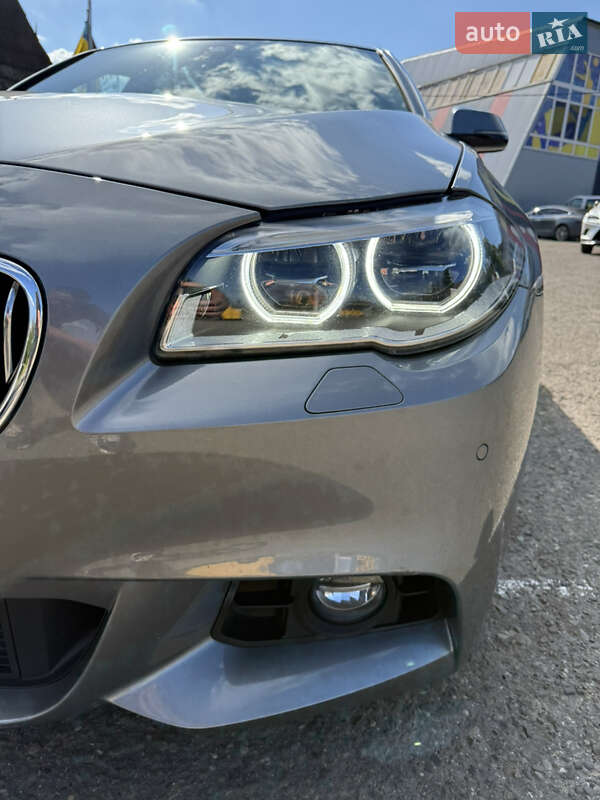 Седан BMW 5 Series 2016 в Черновцах