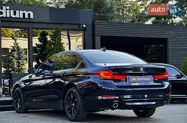 Седан BMW 5 Series 2016 в 