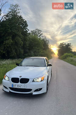Седан BMW 5 Series 2009 в Львове
