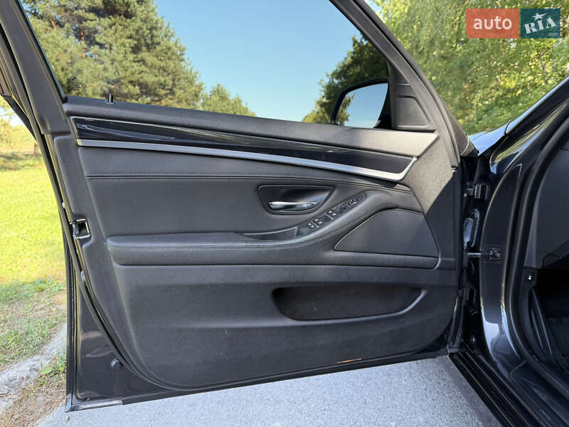 Седан BMW 5 Series 2011 в Ковелі