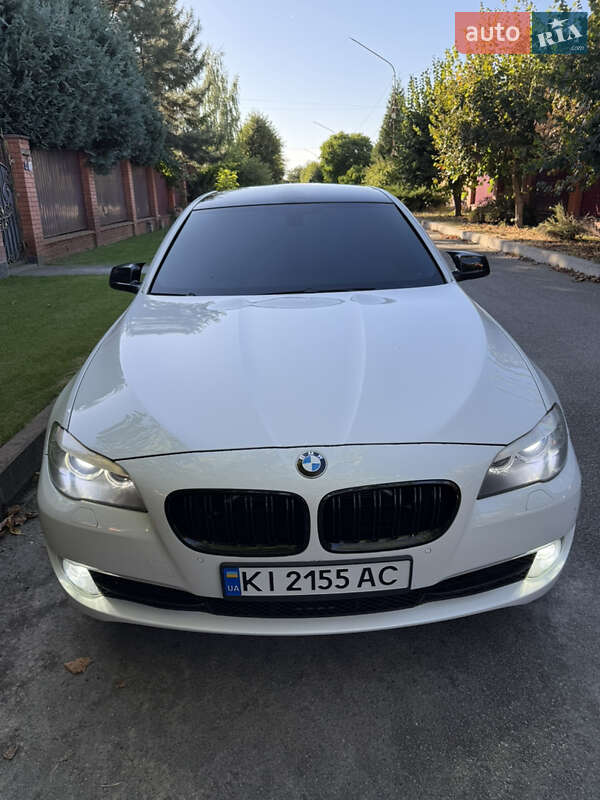 Седан BMW 5 Series 2012 в Києві