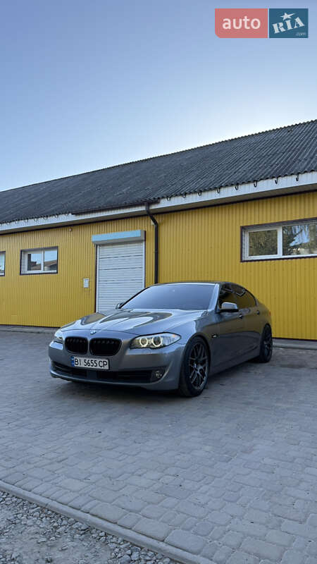 Седан BMW 5 Series 2010 в Хороле фото Седан BMW 5 Series 2010 в Хороле