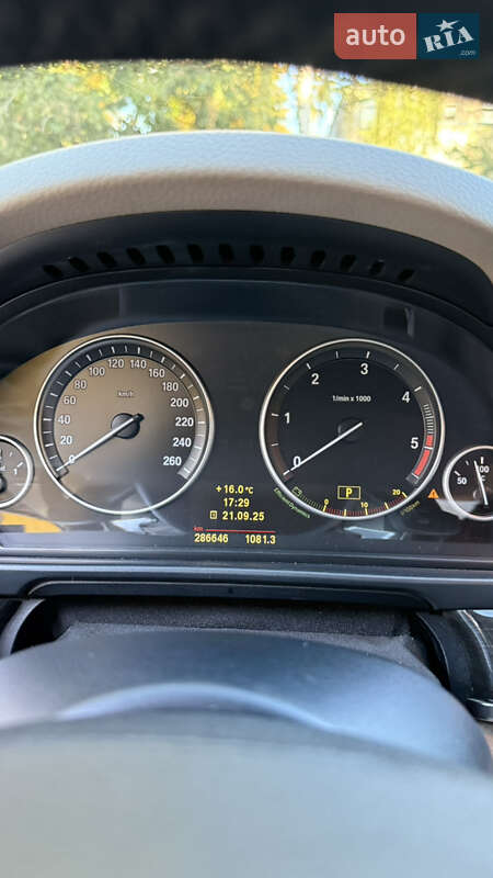 Седан BMW 5 Series 2010 в Хороле фото 22 Седан BMW 5 Series 2010 в Хороле