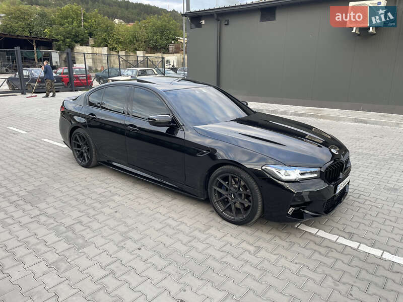 Седан BMW 5 Series 2018 в Виннице