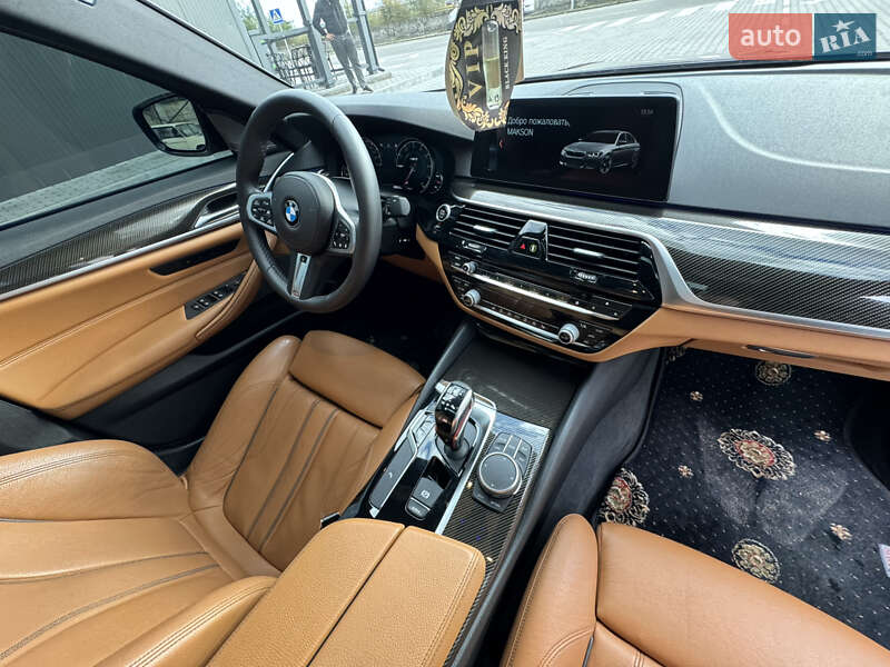 Седан BMW 5 Series 2018 в Виннице