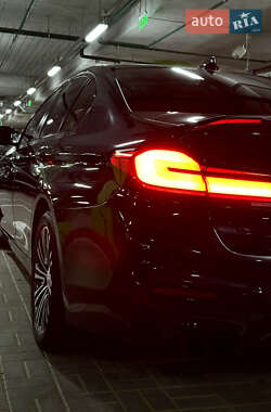 Седан BMW 5 Series 2017 в 