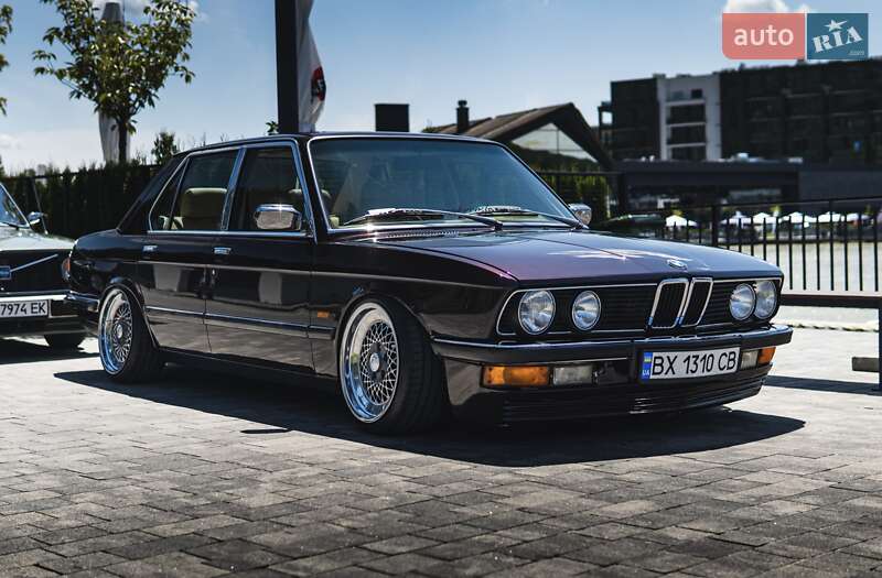 BMW 5 Series 1982