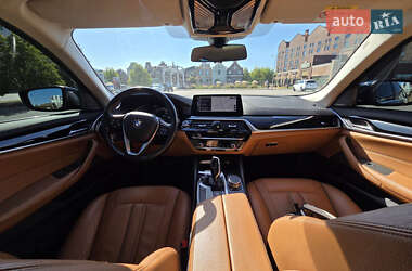 Седан BMW 5 Series 2019 в 