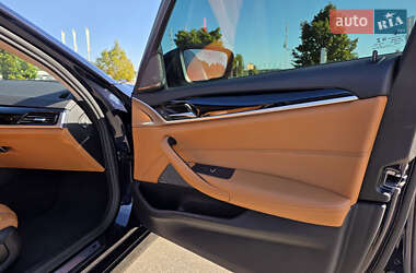 Седан BMW 5 Series 2019 в 