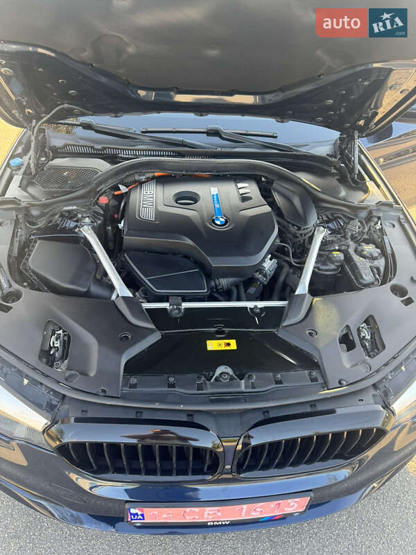 Седан BMW 5 Series 2019 в Запорожье