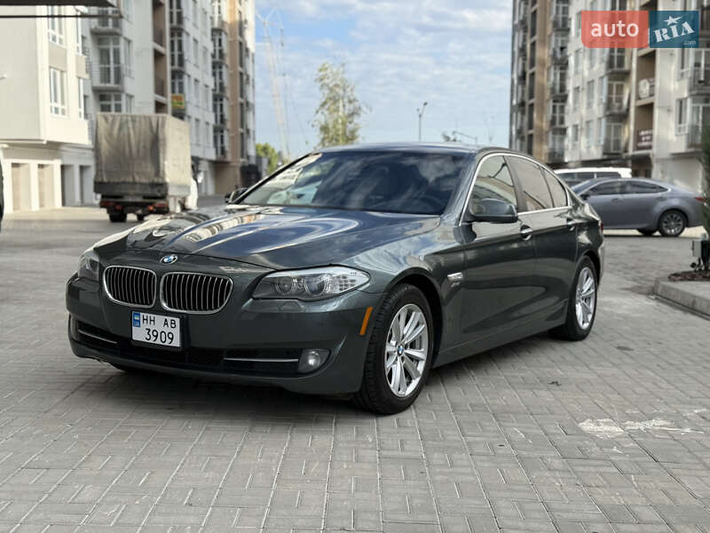 BMW 5 Series 2012