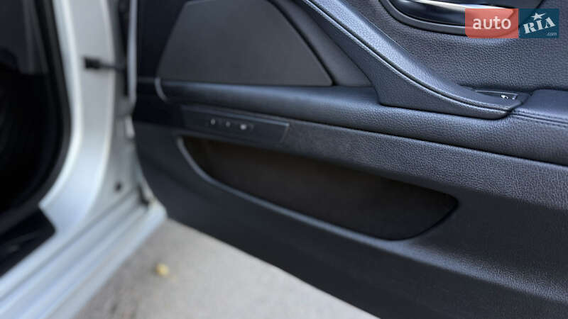 Седан BMW 5 Series 2011 в Києві