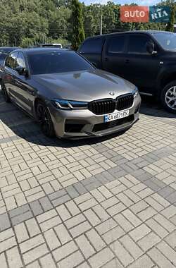 Седан BMW 5 Series 2017 в 