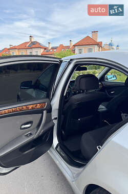 Седан BMW 5 Series 2007 в 