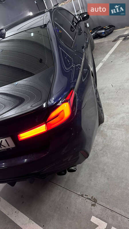 Седан BMW 5 Series 2018 в Киеве