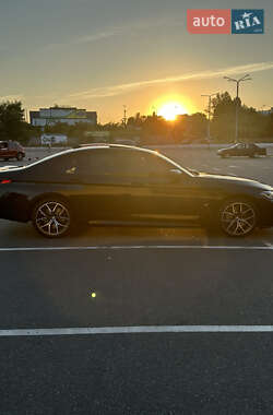 Седан BMW 5 Series 2023 в 