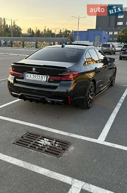 Седан BMW 5 Series 2023 в 