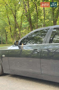 Седан BMW 5 Series 2006 в 