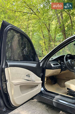 Седан BMW 5 Series 2006 в 