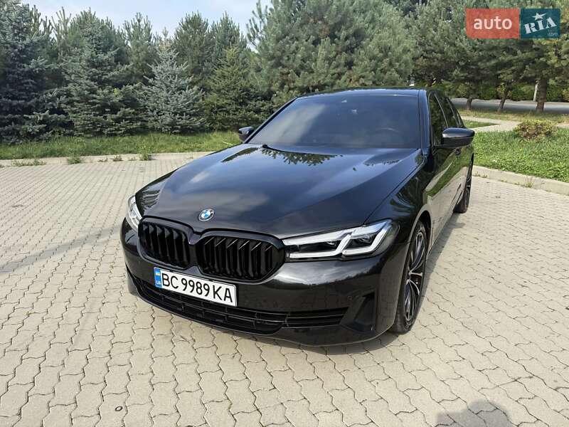 Седан BMW 5 Series 2021 в Львове