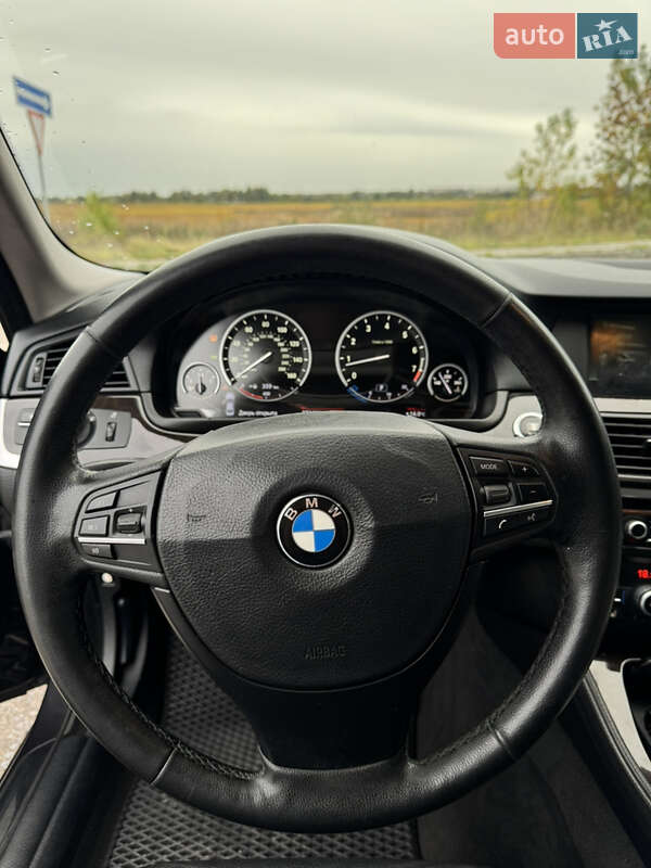 Седан BMW 5 Series 2012 в Звягеле фото 28 Седан BMW 5 Series 2012 в Звягеле