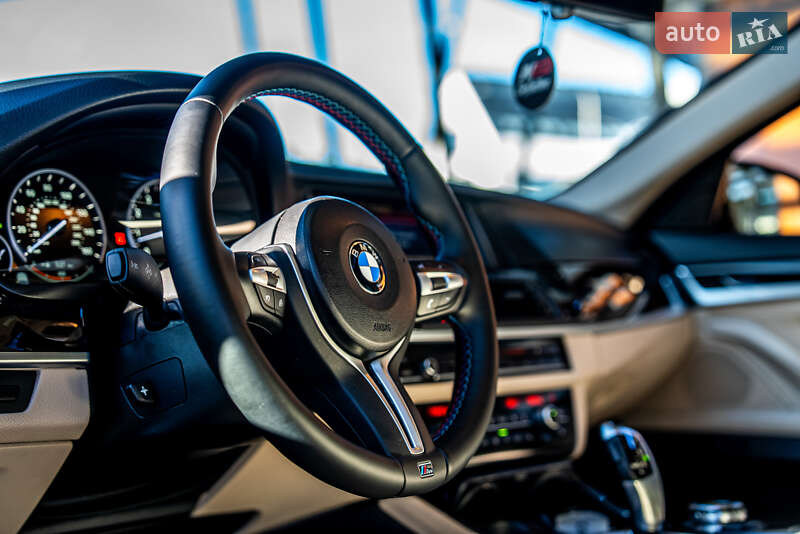 Седан BMW 5 Series 2015 в Киеве