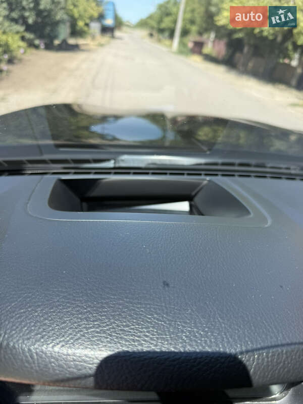 Седан BMW 5 Series 2010 в Баштанке фото 9 Седан BMW 5 Series 2010 в Баштанке