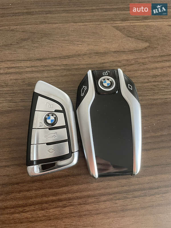 Седан BMW 5 Series 2017 в Івано-Франківську