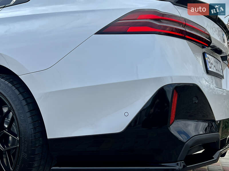 Седан BMW 5 Series 2023 в Одесі