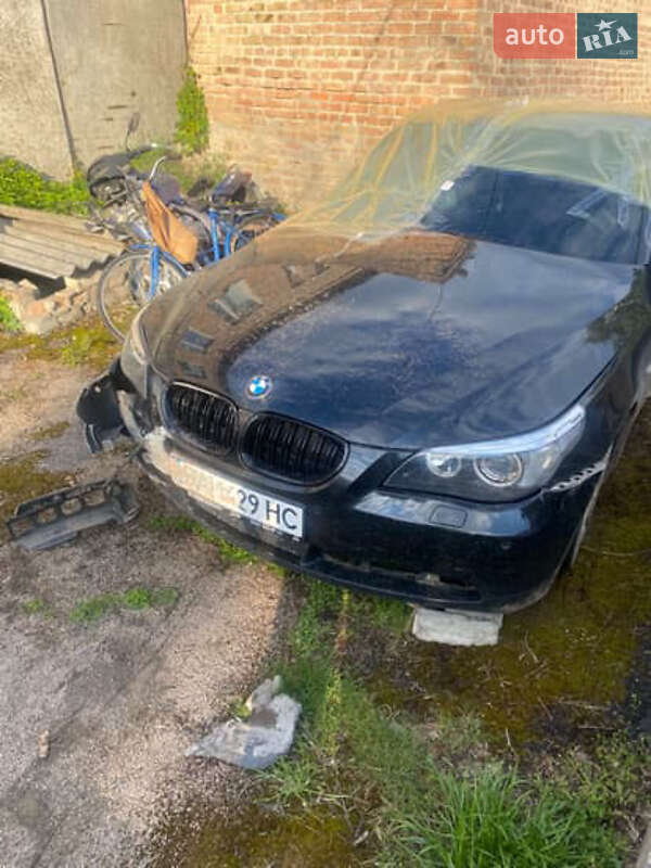 Седан BMW 5 Series 2006 в Александровке