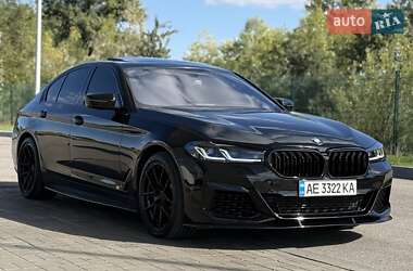 Седан BMW 5 Series 2017 в Дніпрі