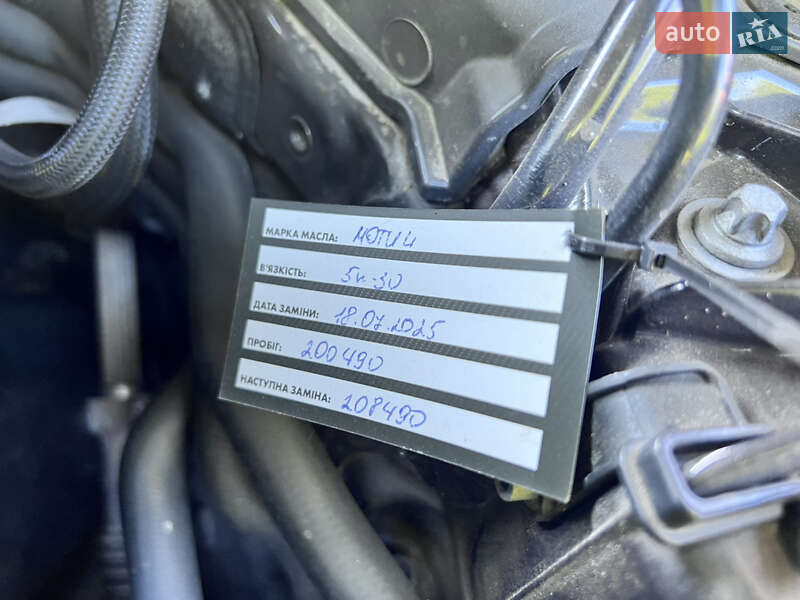 Седан BMW 5 Series 2015 в Киеве