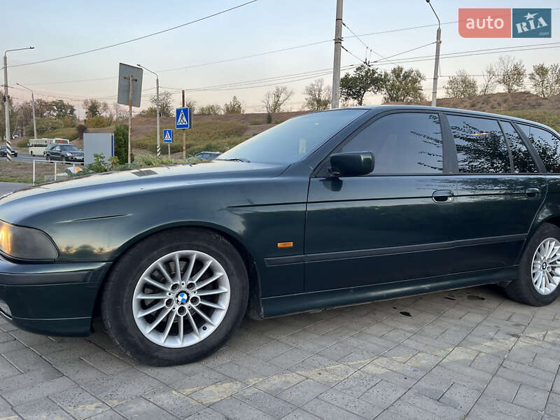 Універсал BMW 5 Series 2000 в Слов'янську