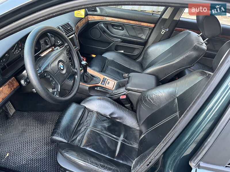 Універсал BMW 5 Series 2000 в Слов'янську