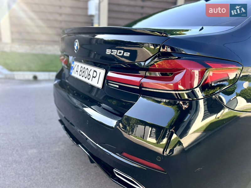 Седан BMW 5 Series 2017 в Киеве фото 27 Седан BMW 5 Series 2017 в Киеве