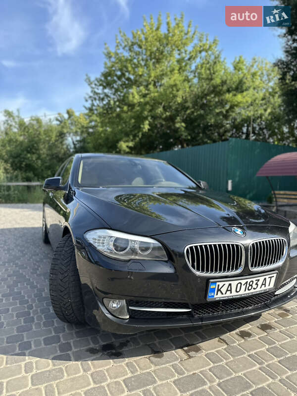 Седан BMW 5 Series 2010 в Києві фото 3 Седан BMW 5 Series 2010 в Києві