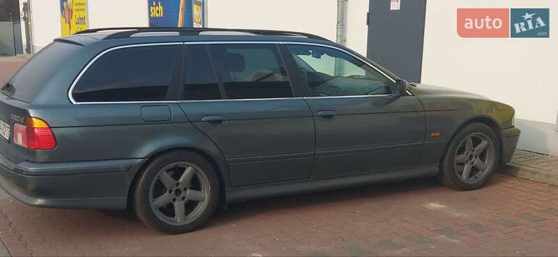 Універсал BMW 5 Series 2002 в Києві