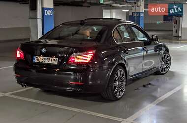Седан BMW 5 Series 2009 в Львове