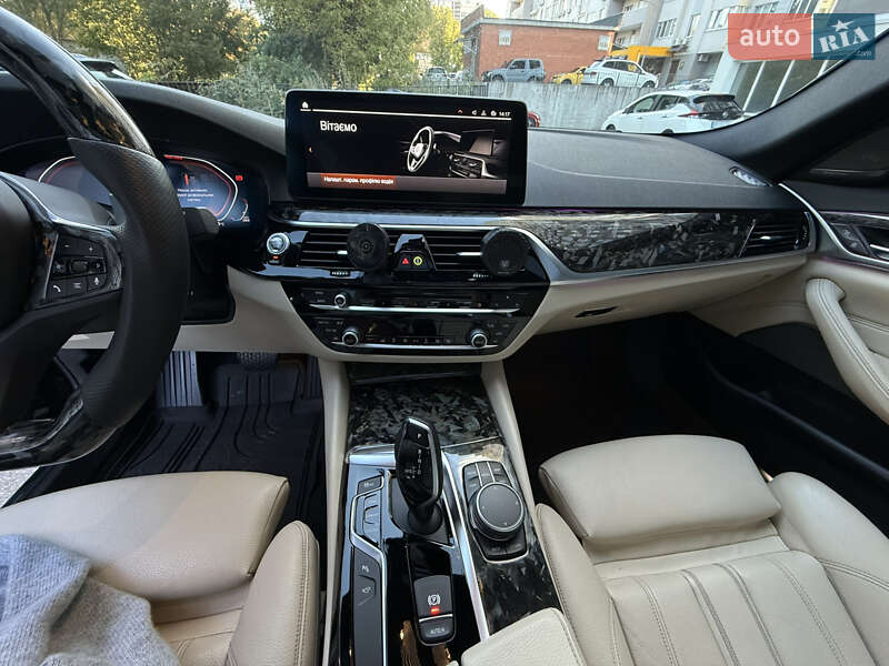 Седан BMW 5 Series 2019 в Киеве