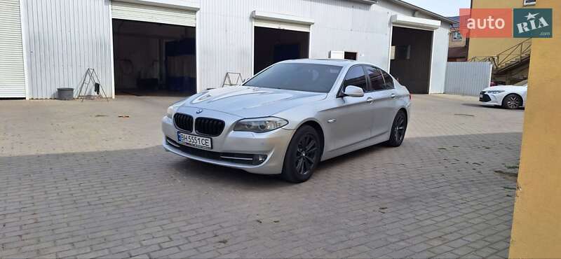 Седан BMW 5 Series 2011 в Одесі фото 14 Седан BMW 5 Series 2011 в Одесі