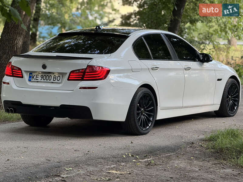 Седан BMW 5 Series 2013 в Павлограде