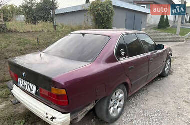 Седан BMW 5 Series 1992 в Днепре
